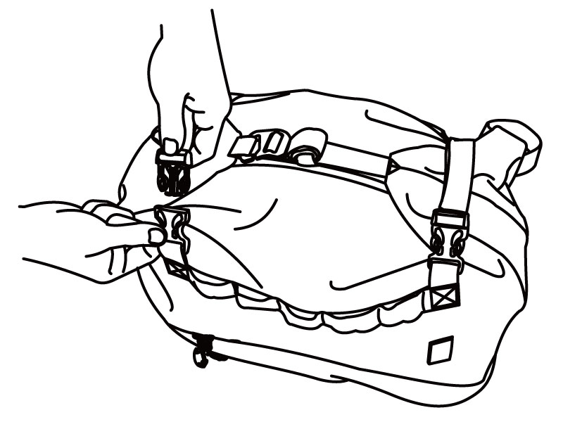 モトバックパック メットインヘルメットの収納方法画像